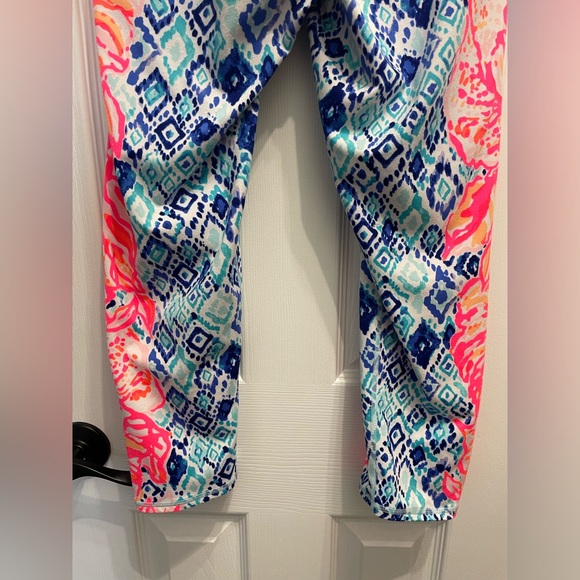 Lilly Pulitzer Luxletic Weekender Blue Pink Crop Leggings Women’s Size Large - Picture 7 of 8